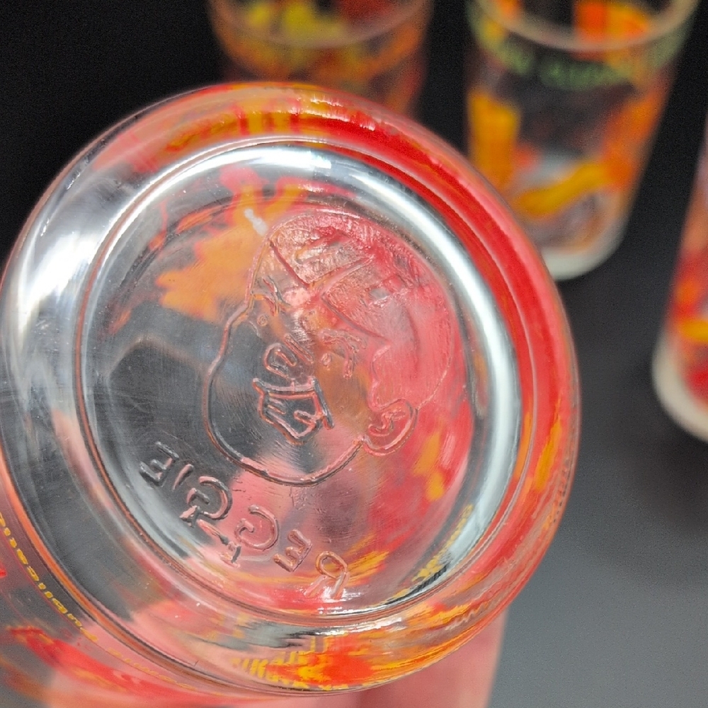 Colorful Cartoon Character Glass Set - Picture 3 of 12